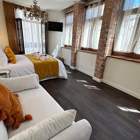 Guest house Claren's Boutique Cangas De Narcea