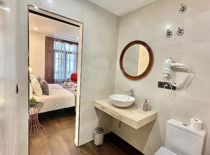 Claren's Boutique Cangas De Narcea